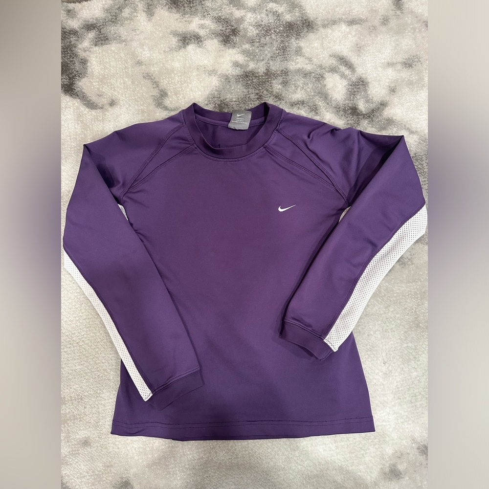 Nike long sleeve shirt